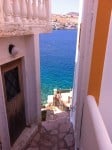 Steps to the waterfront